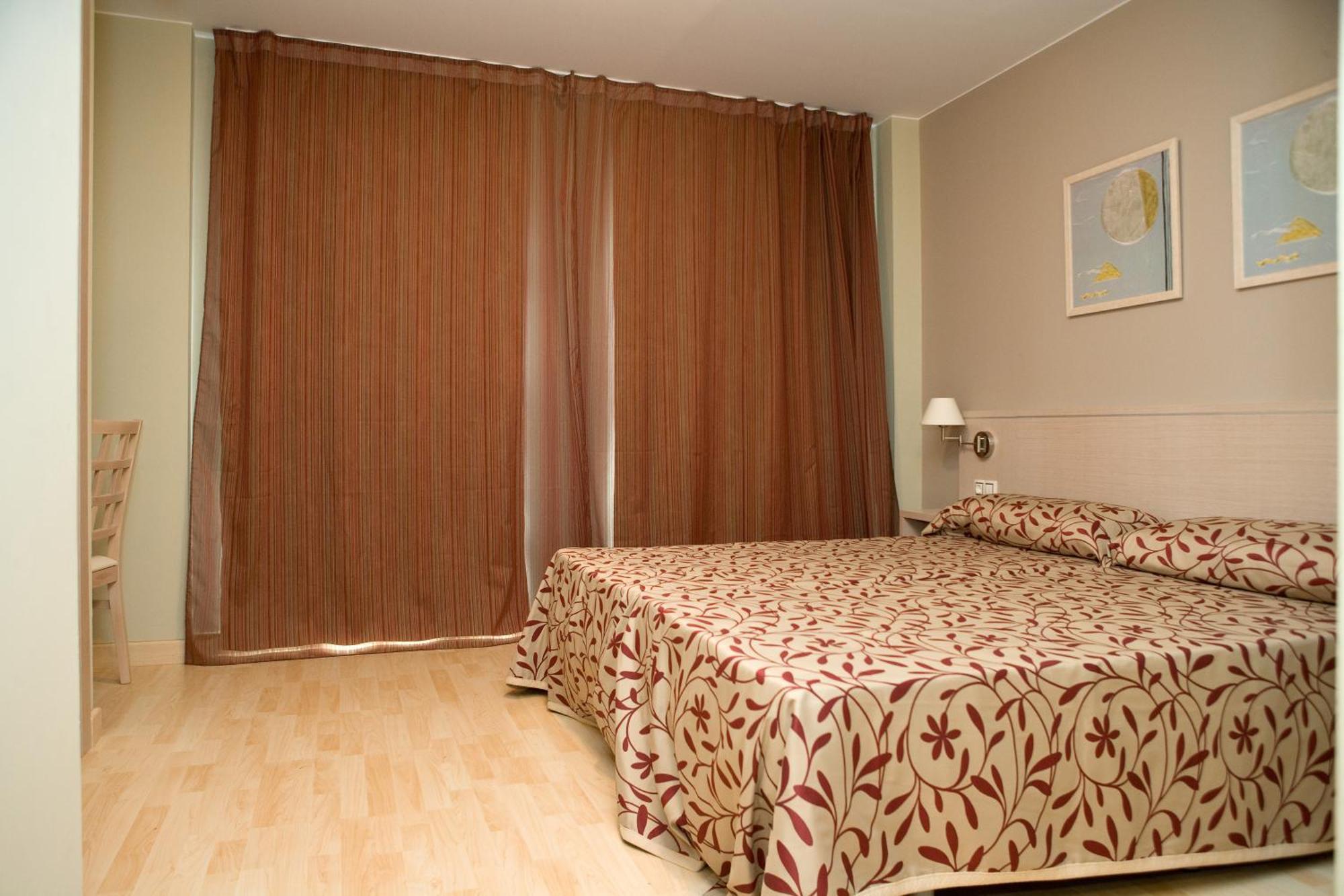 Arcohotel San Mateo de Gállego Buitenkant foto