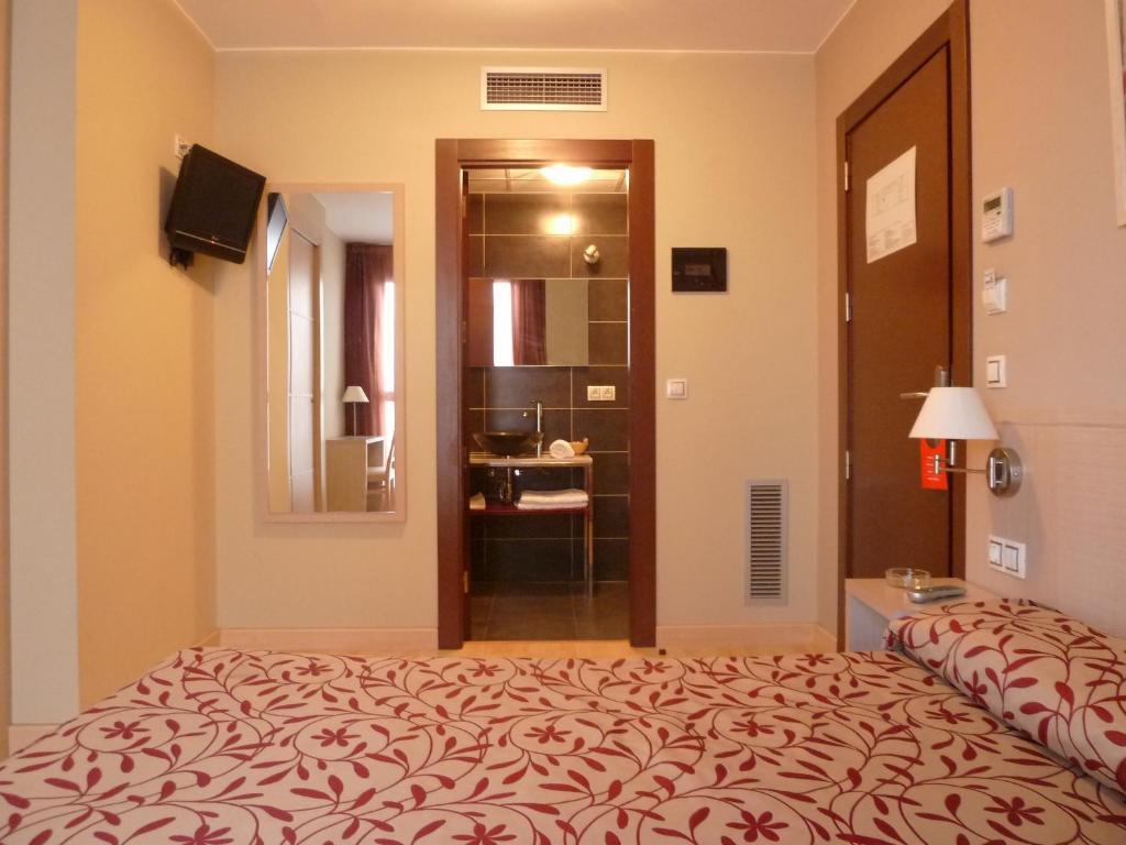 Arcohotel San Mateo de Gállego Kamer foto